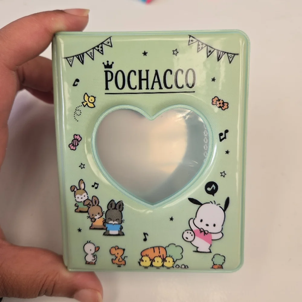 🍒🍒 Pochacco Mint Green Photo Album or Card Holder